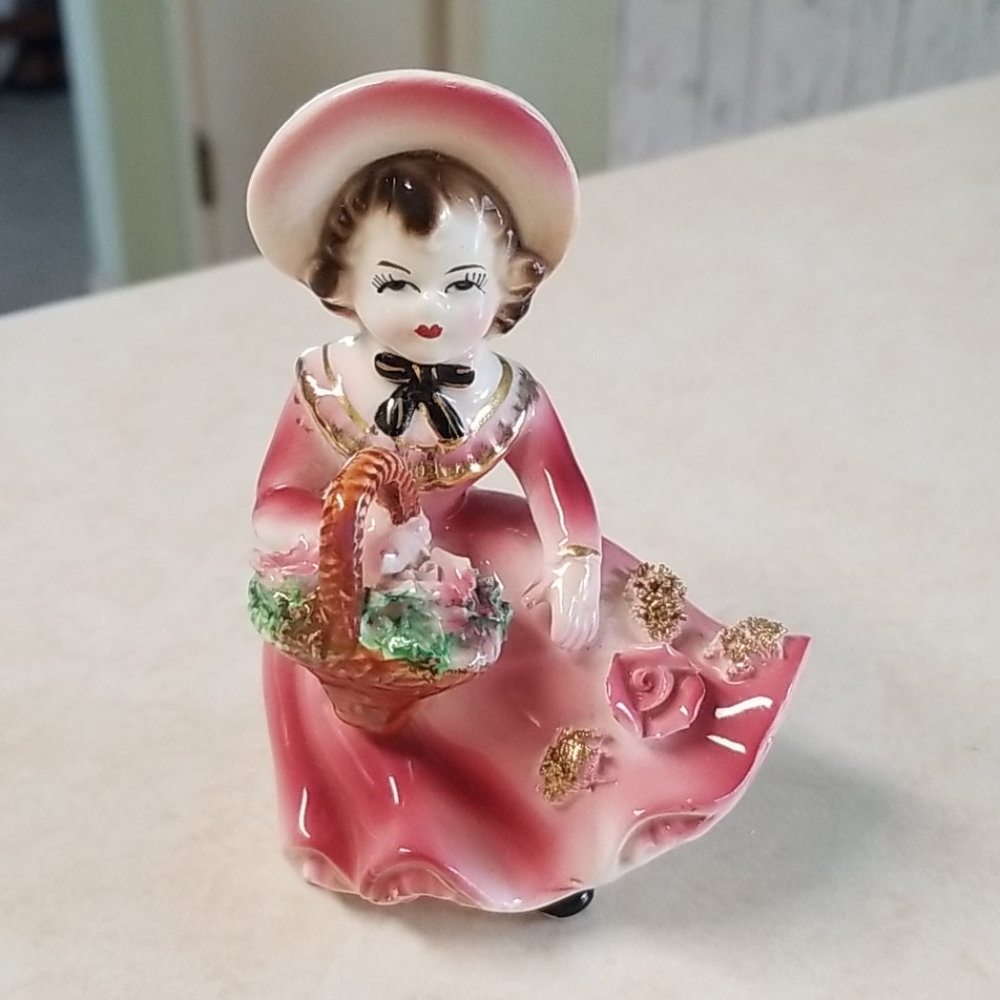 Vtg Mid Century Handpainted Flower Girl Figurine - Picture 10 of 10